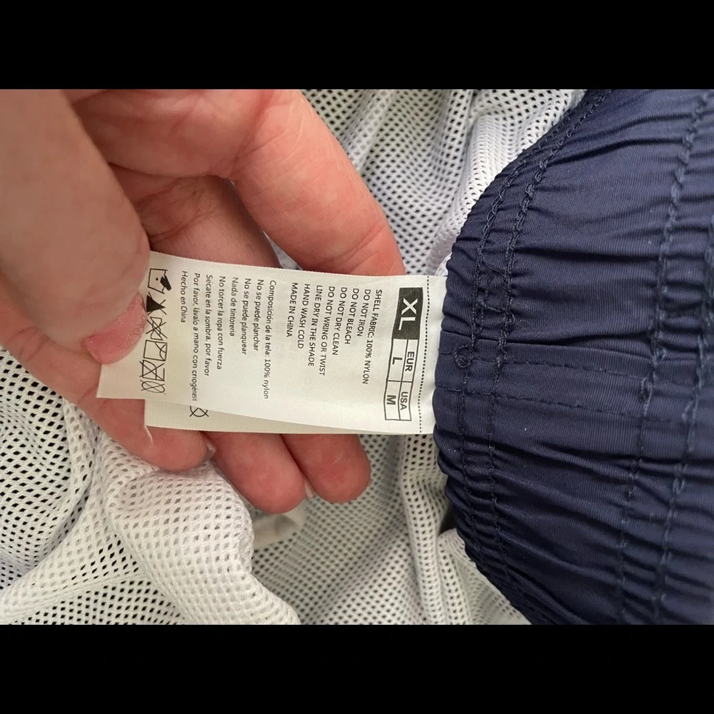 Mens swim shorts - Picture 7 of 10